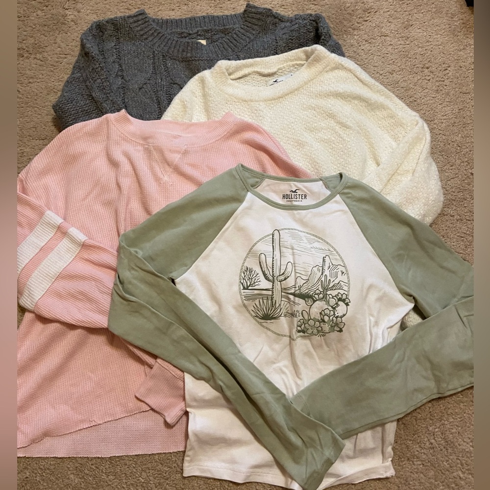Bundle of Hollister tops!